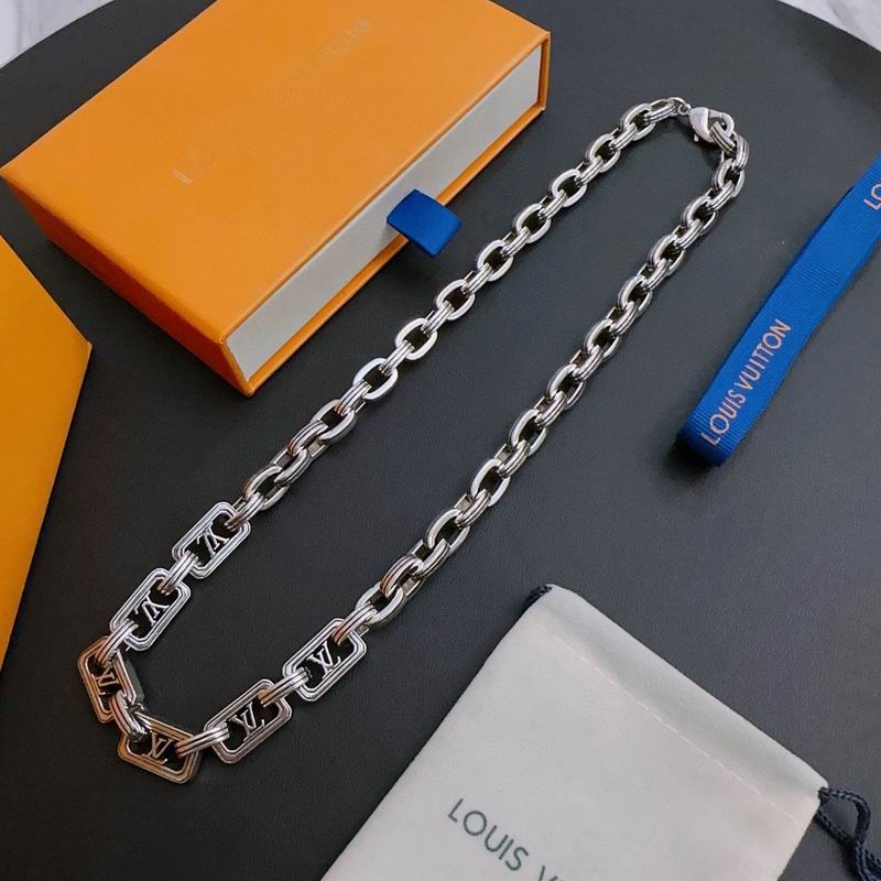 LV Necklace 03lyr682 (1)
